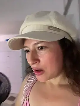 Arinafox_ webcam