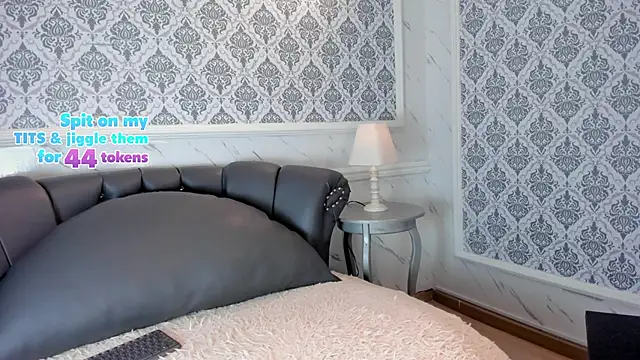 Watch CandaceCrime live on EroticFlix - High definition streams