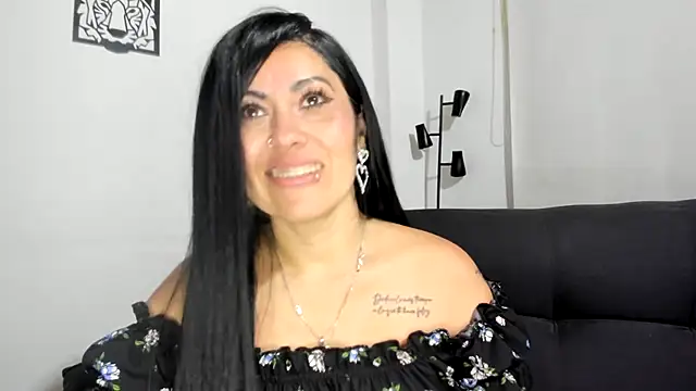 Tania_mature webcam