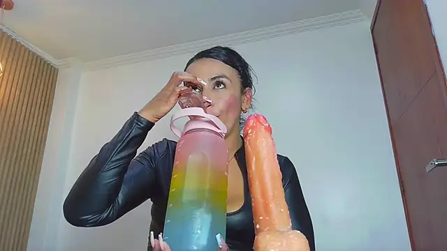 NICOL-JARAMILLO webcam