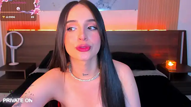 samanthaa_moon webcam