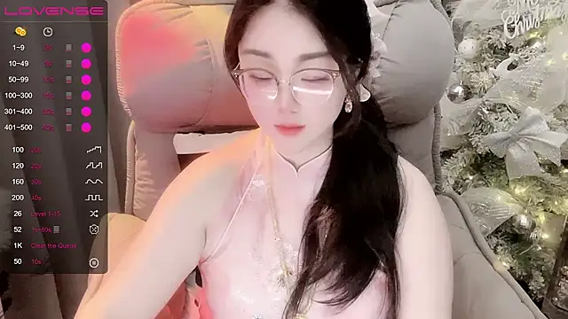 Monica-666888- webcam