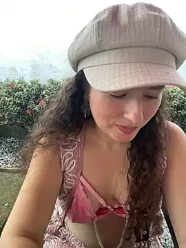 Arinafox_ live cam on StripChat