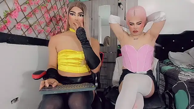 Thiara_veky_ webcam