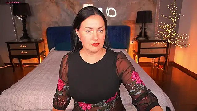 VelvetLuck webcam