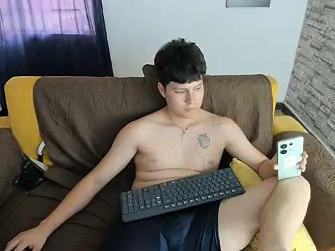 daniel_leon webcam
