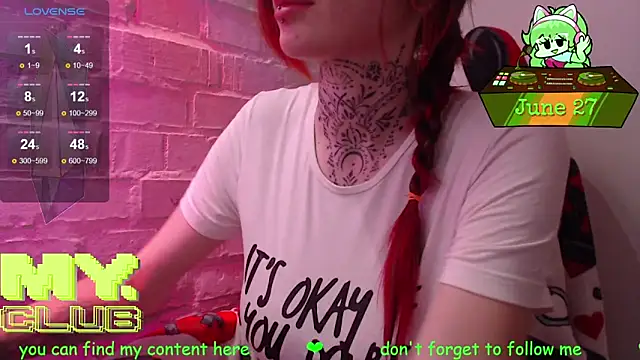 Witch_Emma webcam
