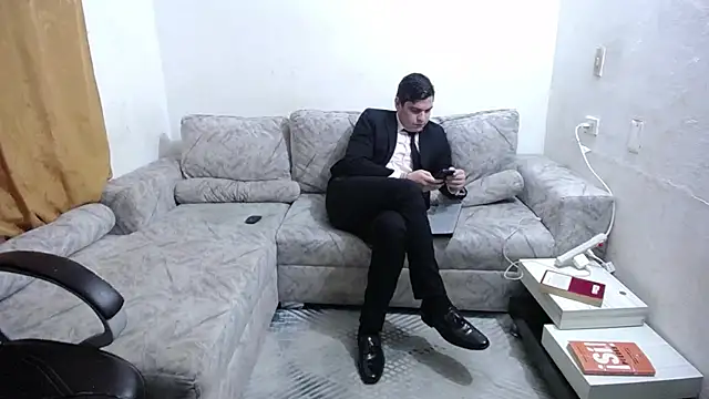 Victor_Maitland webcam