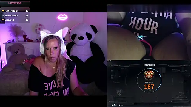 Angie-night webcam