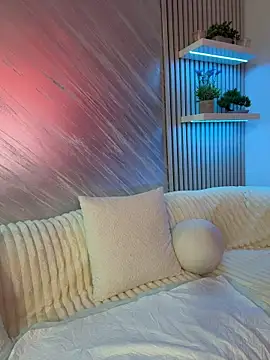 KirstieVegas webcam