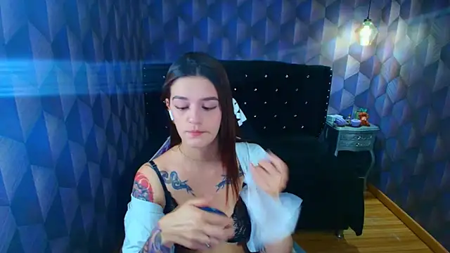 liaharryis - LiaHarryis's free webcam - UK Sex Cams