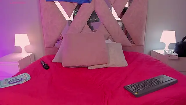 Eva-Millss webcam