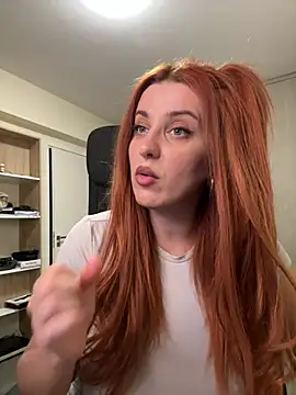 RoxxyDallas live sex cam