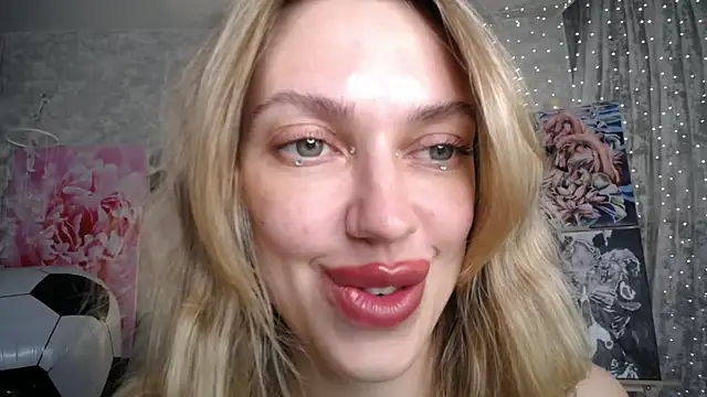 NickyAdamidi webcam