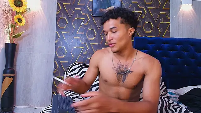 fire_drako_ live cam on StripChat