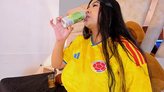BellaBoobs_ webcam