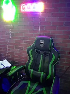 chronic_vibez webcam