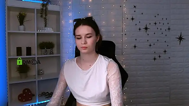 angie_foxy1 webcam