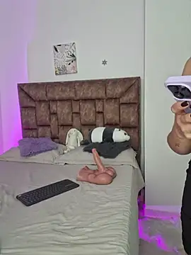 heyshaa (F young) - Use any fingers you want in my ass
