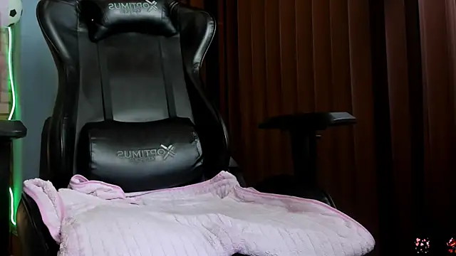 Lia_roselle webcam