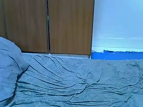 icy_pearl webcam