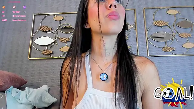 laraa_jeean webcam