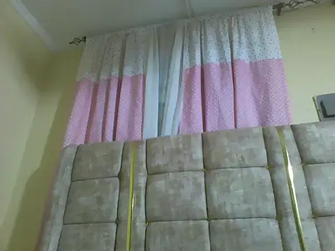 Sweet-beanca webcam