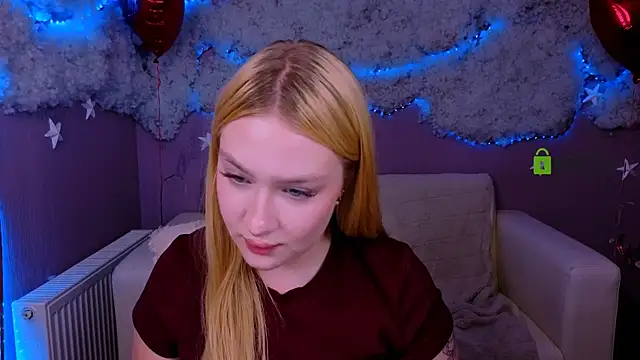 playful_sophie webcam