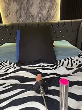 Nicky_gh webcam