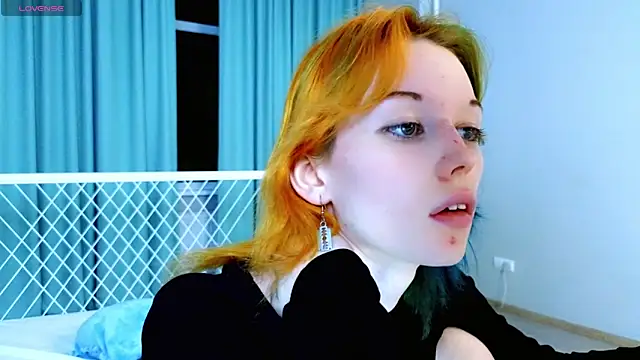 Kiara_Age webcam