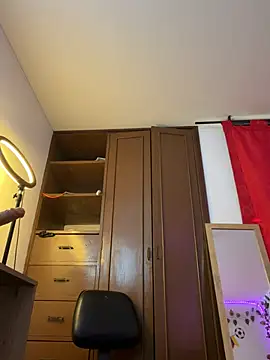 MiaCollinssx webcam