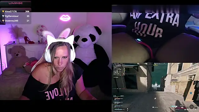 Angie-night webcam