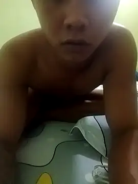 Slvbot202 live cam on StripChat