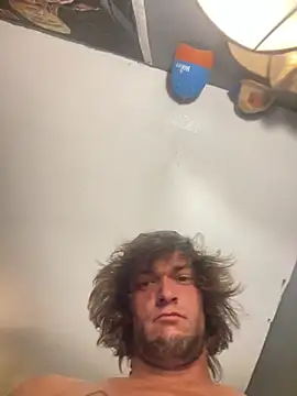 getAtMeE69 webcam