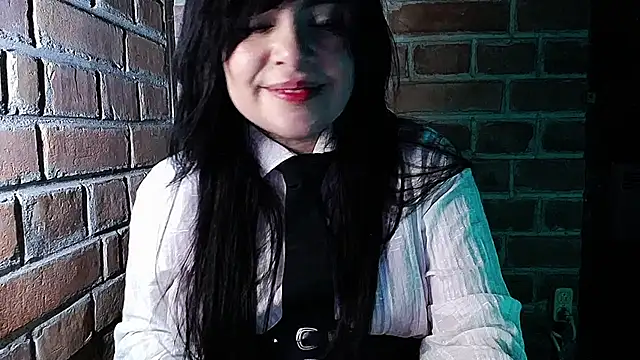 DarkRoseUwU webcam