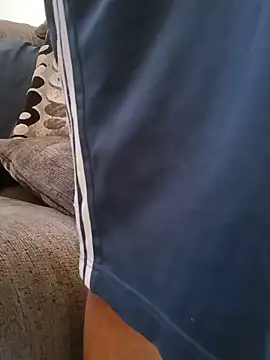 Yanwoods420 webcam