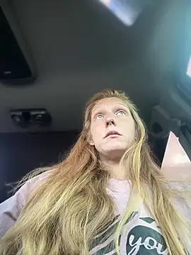 GoldenFlameGoddess webcam