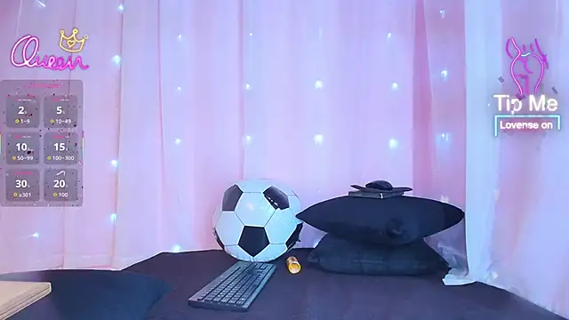 SunnyGilmoree webcam