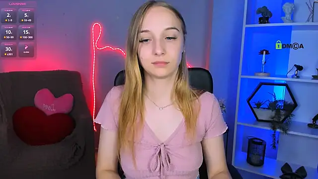 rebecca_smile webcam