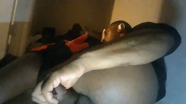 stressrliver88 - Stressrliver88's free webcam - UK Sex Cams