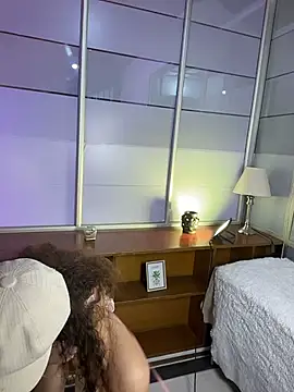 Arinafox_ webcam