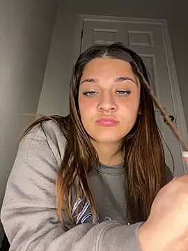 treasurebabii webcam