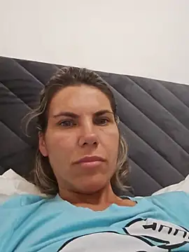 FeliciaKrige webcam