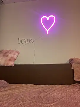 Sabrinedivinee webcam