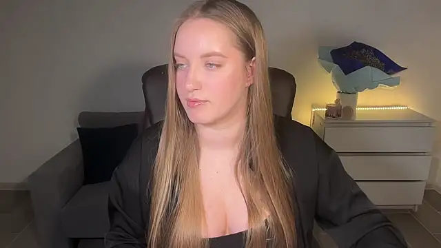 EvaMaddison webcam