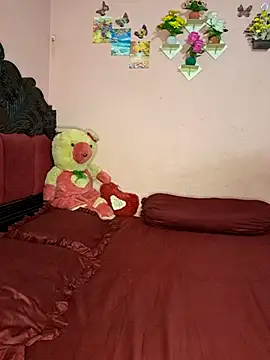 Ismanur11 live cam on StripChat