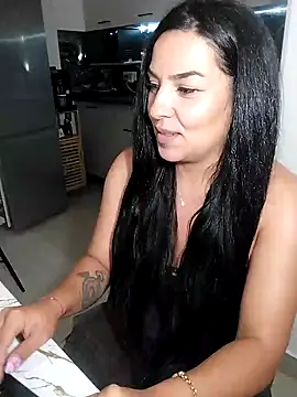 hot-babygirl webcam