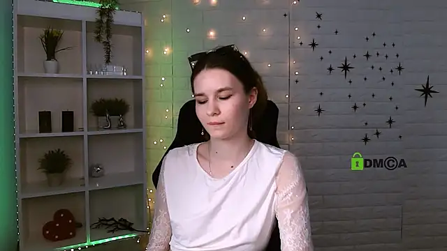angie_foxy1 webcam