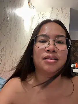 Ponthip webcam