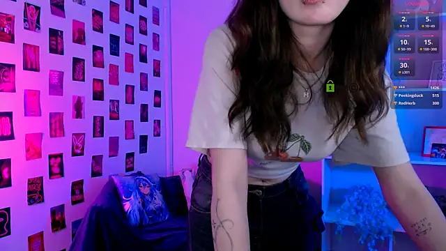 liana_kisses webcam